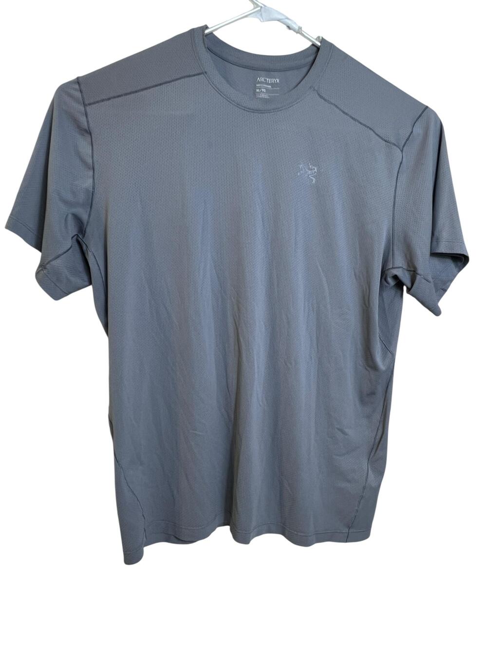 Arc'teryx Shirt Mens XL Gray Cormac Crew Short Sleeve Lightweight Athletic Tech
